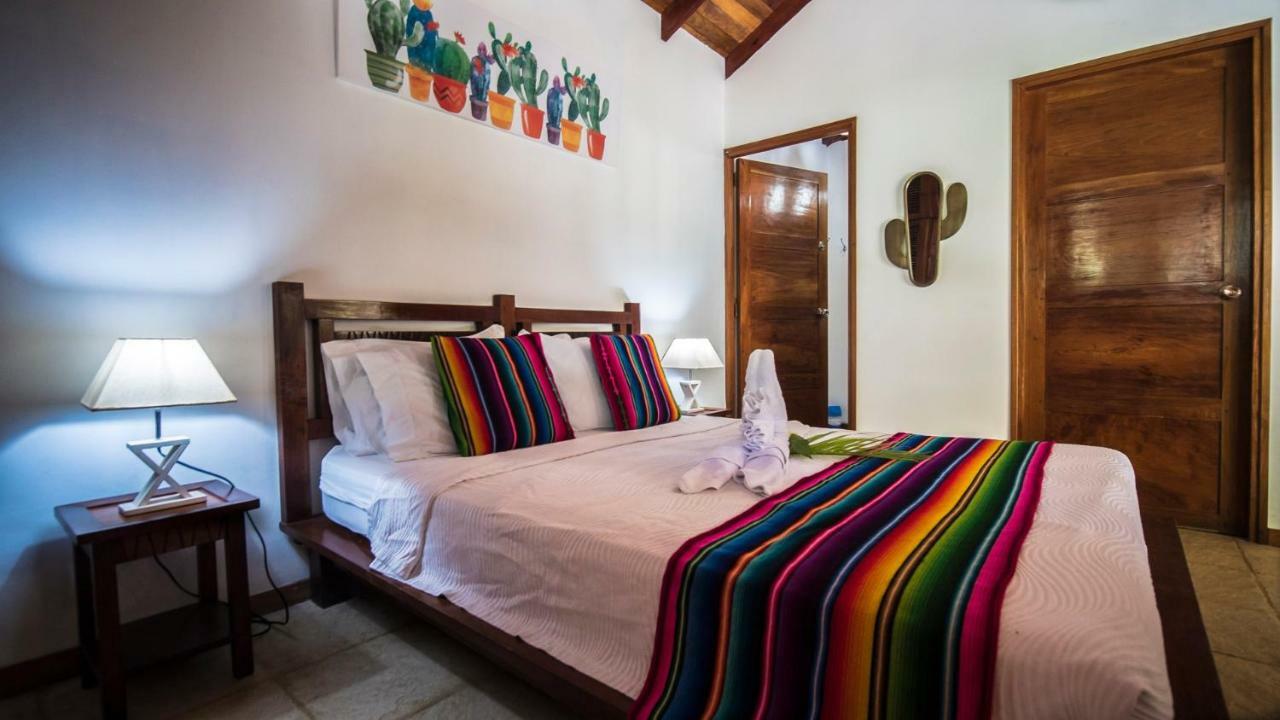Hotel El Pequeno Gecko Verde Samara Bagian luar foto