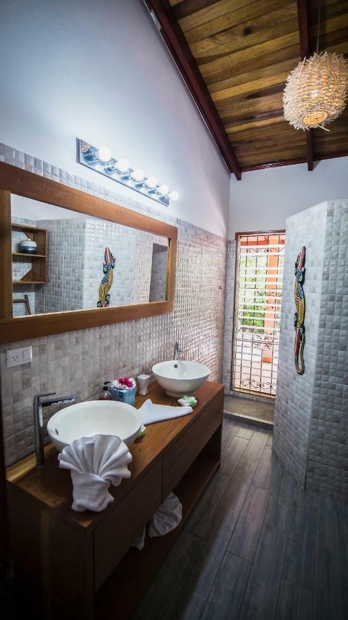 Hotel El Pequeno Gecko Verde Samara Bagian luar foto
